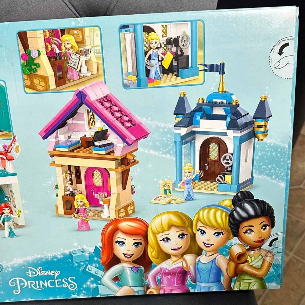 LEGO Disney Princess Market Adventures 817 pcs Sealed 6+ NEW Ariel Cinderella + - Picture 11 of 15